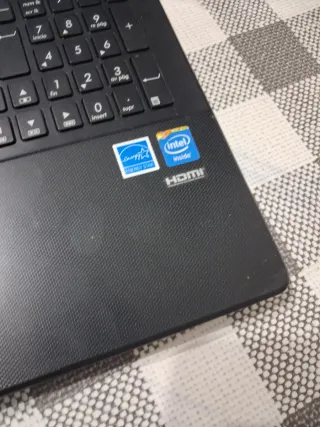 Portátil Asus Negro