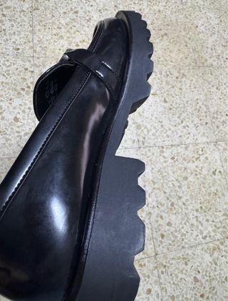 Mocasines C&A Mujer Talla 39 Negro/Plata