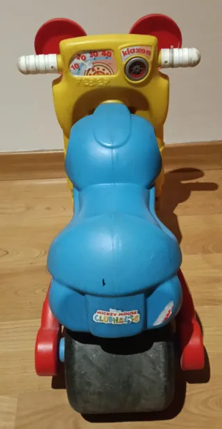 Moto correpasillos Injusa Neox Mickey Mouse