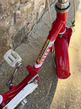 Bici infantil vintage roja