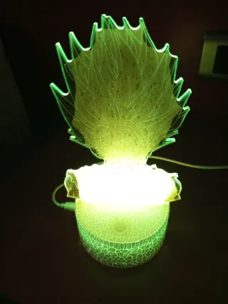 Lámpara LED figura anime acrílico