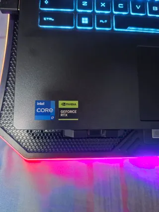 MSI CYBORG 15 A13V Laptop Gaming