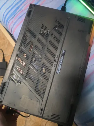 MSI CYBORG 15 A13V Laptop Gaming