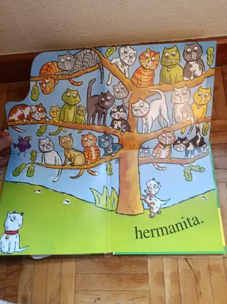 El perro López (Spanish Edition) La cerdita Clea