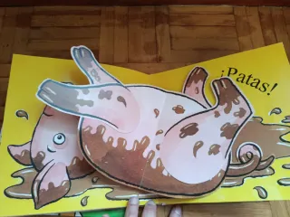 El perro López (Spanish Edition) La cerdita Clea