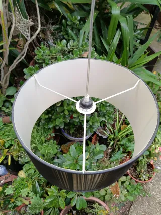 Lámpara de techo tela negra y beige