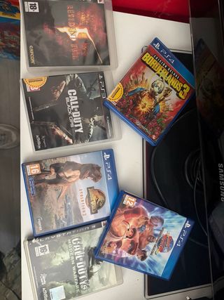 PS4 con 5 juegos