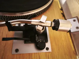 Tocadiscos Sanyo TP 929S