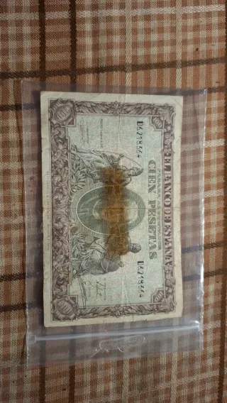 Billetes de 1, 5 y 100 Pesetas 1940