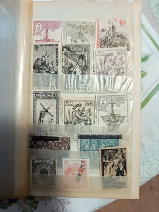 200 Sellos Antiguos de España