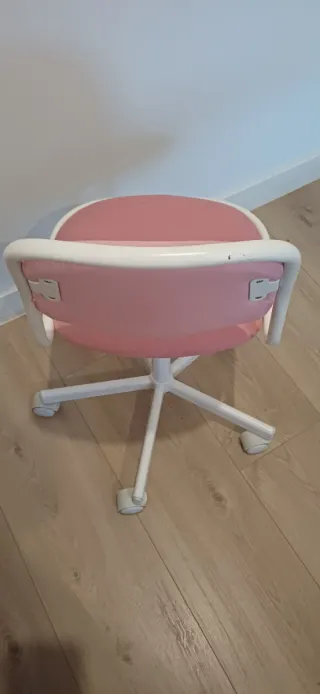 Silla de escritorio infantil rosa y blanca