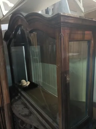 Vitrina PARA RESTAURAR madera pino años 60