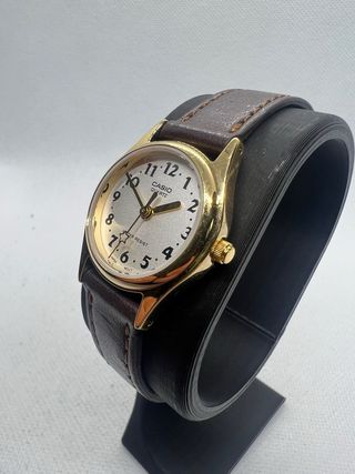 Reloj Casio Quartz Mujer Marrón/Dorado