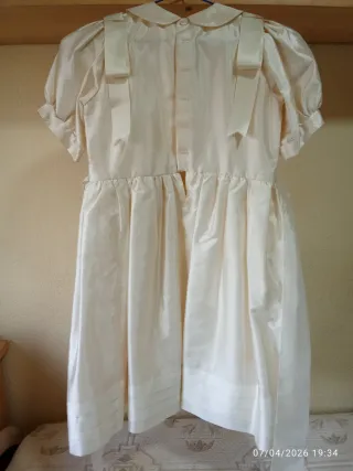 Vestido de niña,ocasión especial confección a mano