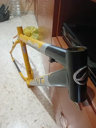 Cuadro MTB Giant Boulder Talla S 26