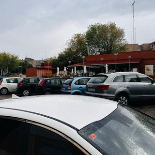 Plaza de garaje moto