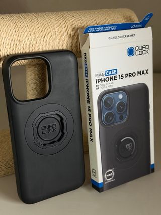 Capa Quad Lock iPhone 15 Pro Max