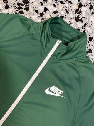 Chaqueta deportiva Nike verde Talla S/M