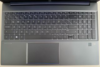 HP PAVILION TIPO GAMER RYZEN 5 5500 SOLIDO 512GB