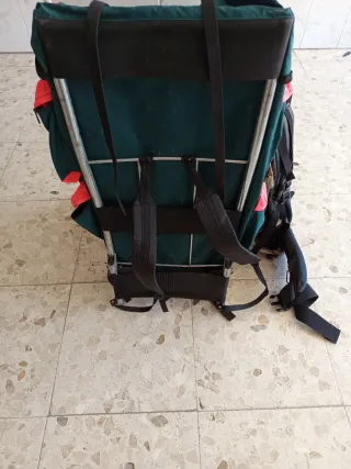 Mochila Clisport años 90_ con agarres en espalda.