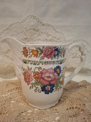 Lechera Santa Clara floral