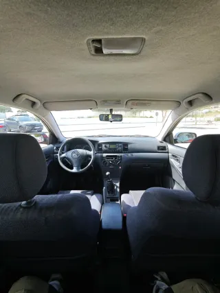 Toyota Corolla 2004