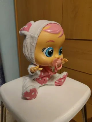 Muñeca Bebé Llorón Coney IMC Toys