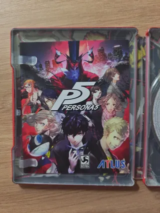 Persona 5 PS4 edición steelbox ingles.