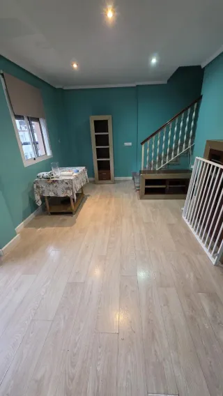 Se vende piso centrico! Negociable.