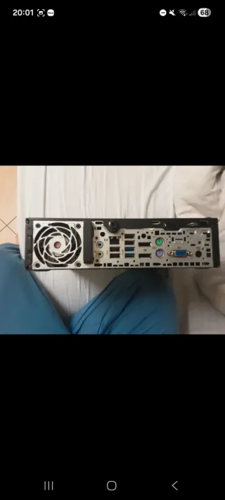 Computer fisso compatto HP i5 (senza alimentatore)