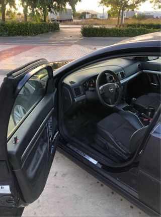 Opel Vectra 2005 GTS