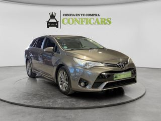 Toyota Avensis 2016