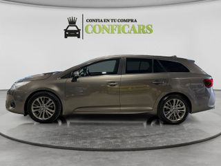 Toyota Avensis 2016