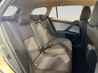 Toyota Avensis 2016