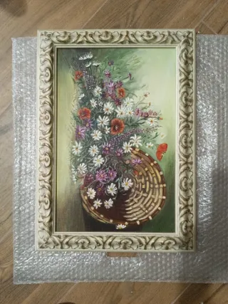 Cuadro floral cesta mimbre y madera