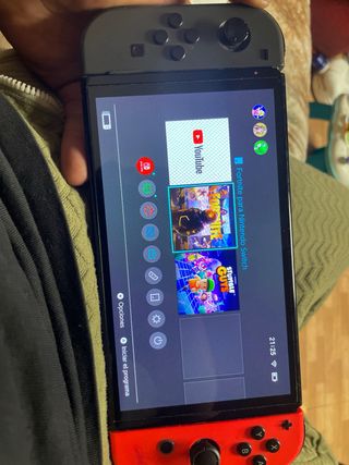 Nintendo Switch Gris y Rojo