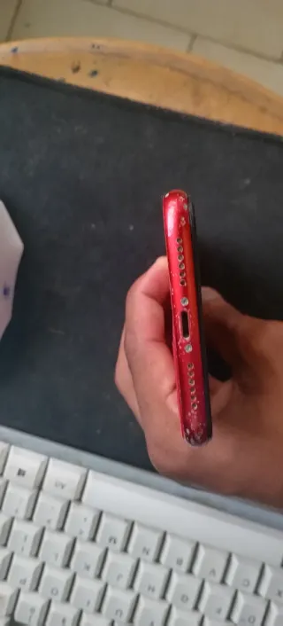 iPhone 11 Rojo - Para Piezas