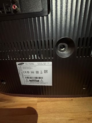 Televisor Curvo Negro