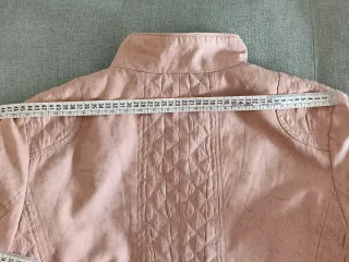 Cazadora Azay color salmón Talla 50