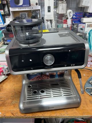 Cafetera Cecotec Barista Cream 1550W