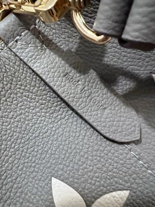 Louis Vuitton NéoNoé MM bicolor Tourtere