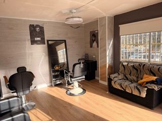 Barbería en alquiler