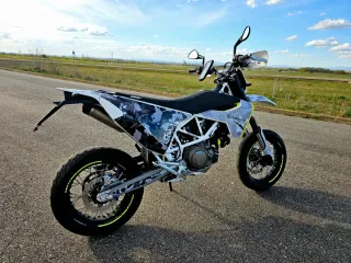 Husqvarna 701 SM Supermotard