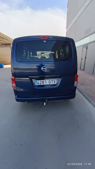 Nissan NV200 2010