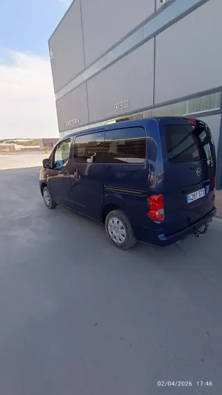 Nissan NV200 2010