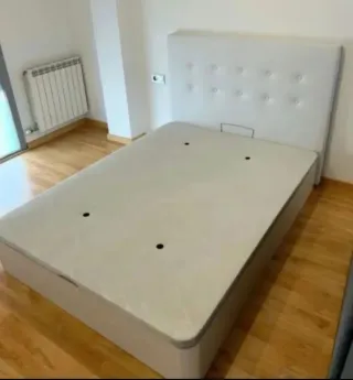 Canapés y colchónes nuevos