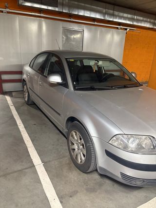 Volkswagen Passat 1.9