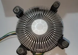 Disipador Cooler Intel con Ventilador