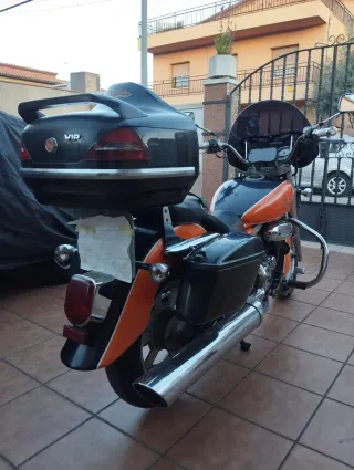 Hyosung Aguila 125cc Cruiser Naranja/Negro