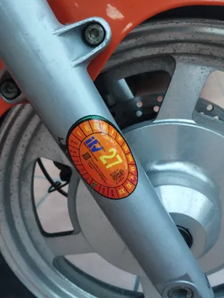 Hyosung Aguila 125cc Cruiser Naranja/Negro